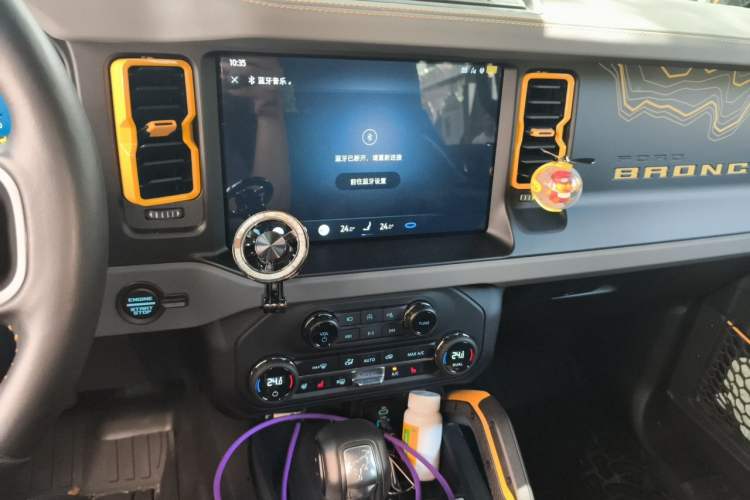 Used Ford Bronco 2024 2.3T Wilderness Audio And AC Panel