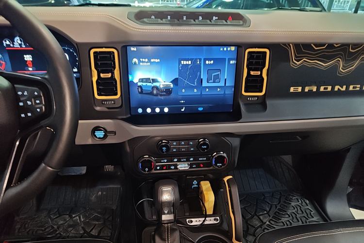 Used Ford Bronco 2024 2.3T Wilderness Audio And AC Panel