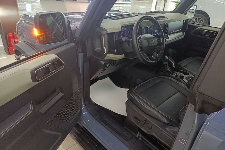 Used Ford Bronco 2024 2.3T Long Beach Driver Seat