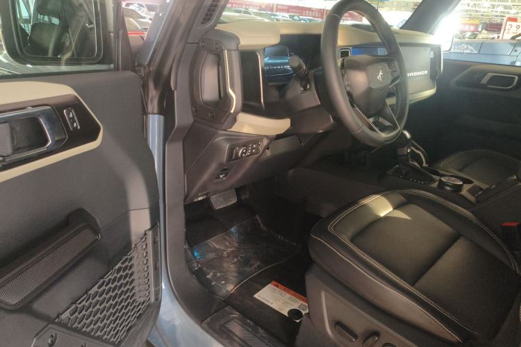 Used Ford Bronco 2024 2.3T Long Beach Driver Seat