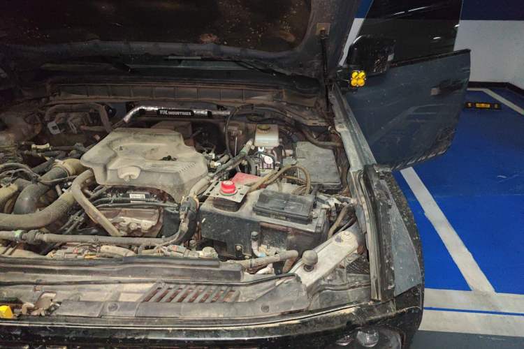 Used Ford Bronco 2024 2.3T Wilderness Engine Bay Left