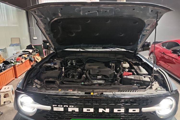 Used Ford Bronco 2024 2.3T Wilderness Engine Bay