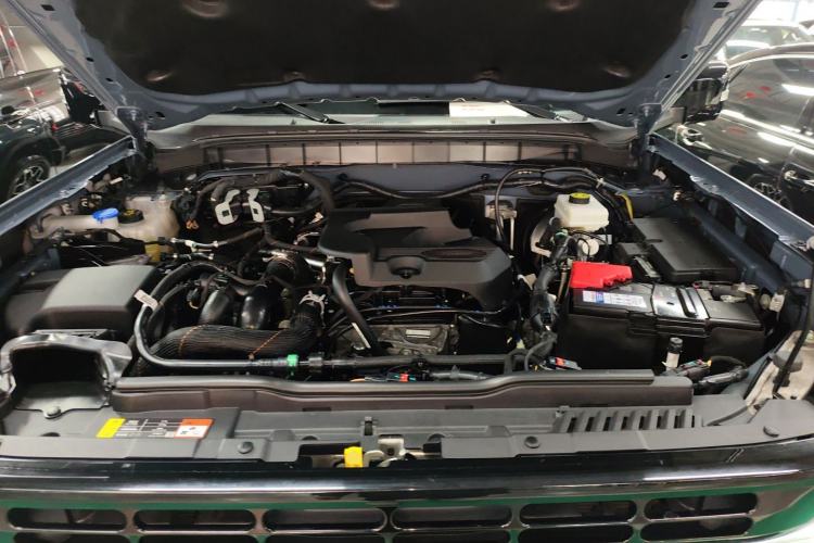 Used Ford Bronco 2024 2.3T Long Beach Engine Bay