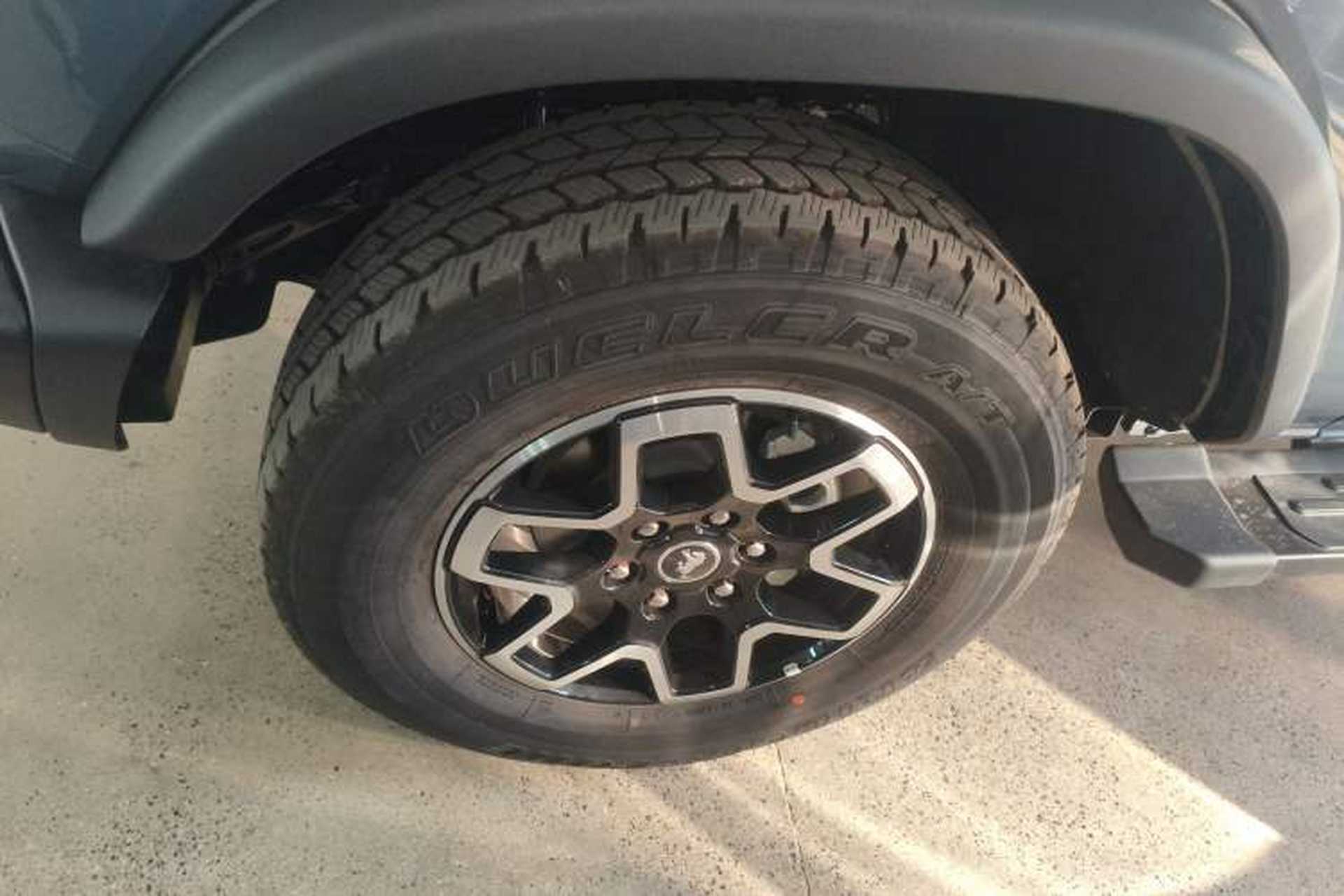 Used Ford Bronco 2024 2.3T Long Beach Exterior 4