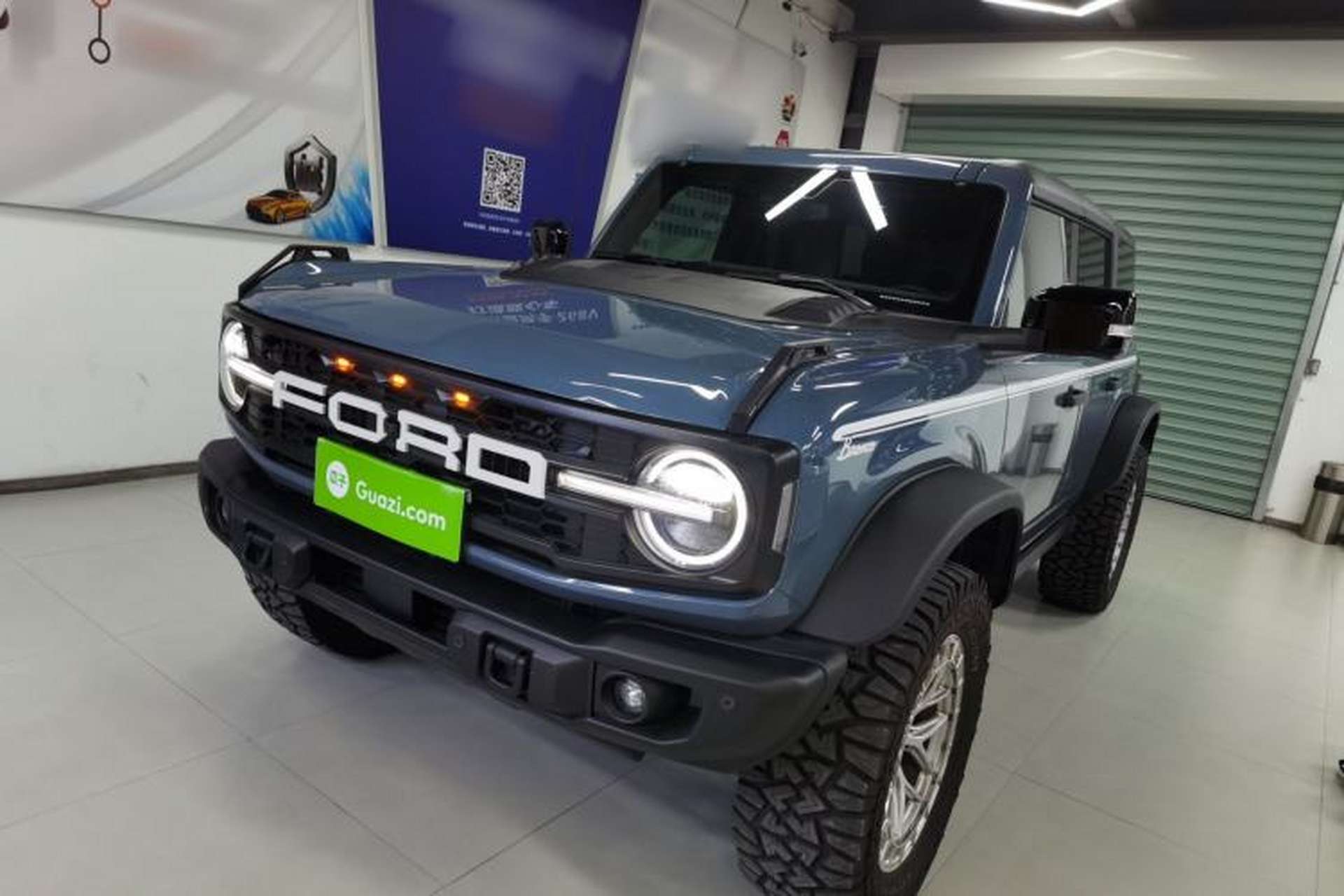 Used Ford Bronco 2024 2.3T Long Beach Front Left 45 Deg
