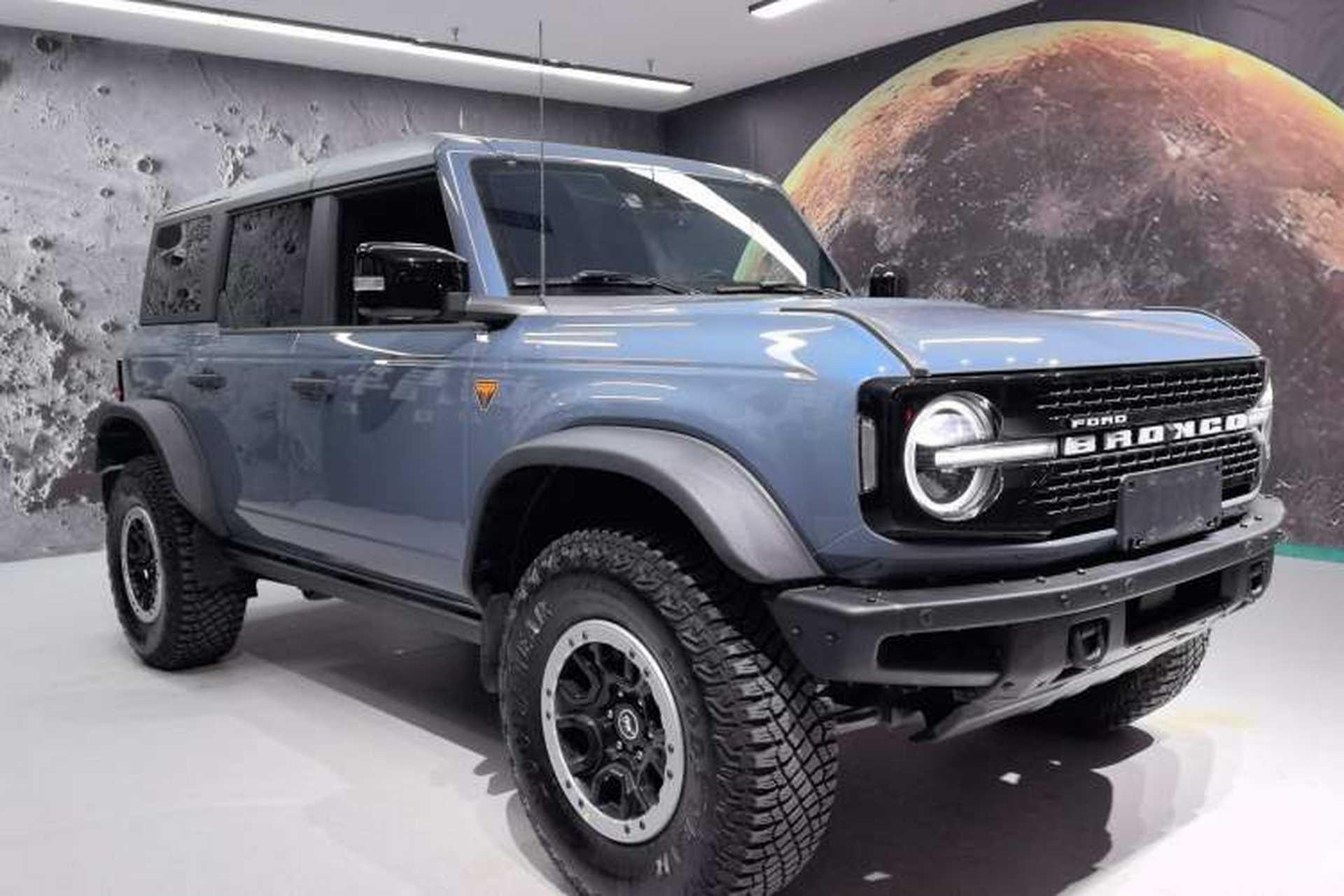 Used Ford Bronco 2024 2.3T Wilderness Front Right 45 Deg