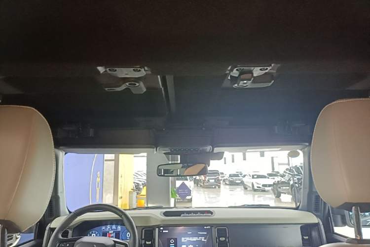 Used Ford Bronco 2024 2.3T Long Beach Headliner