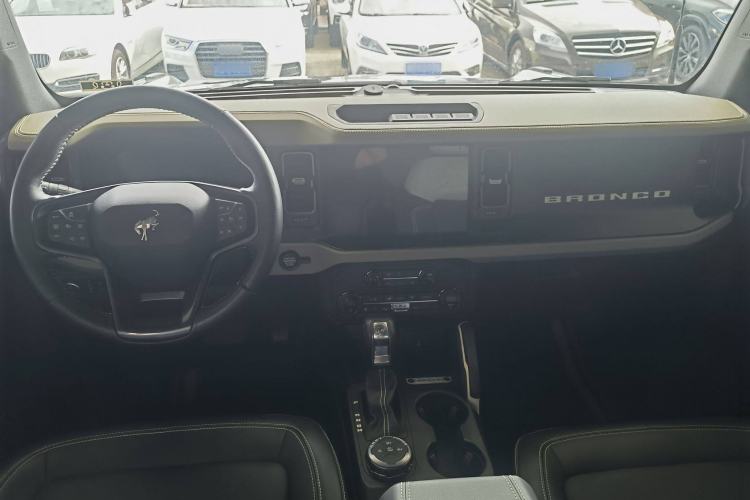 Used Ford Bronco 2024 2.3T Long Beach Interior 1