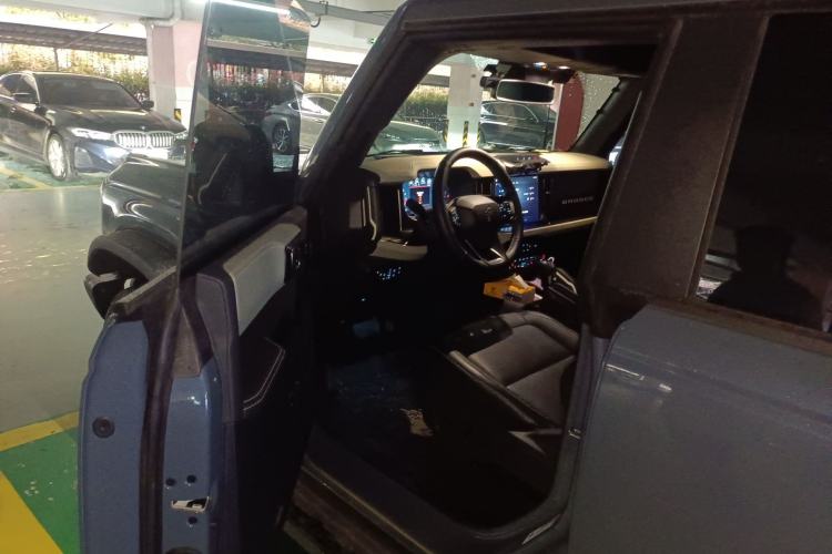 Used Ford Bronco 2024 2.3T Long Beach Interior 3