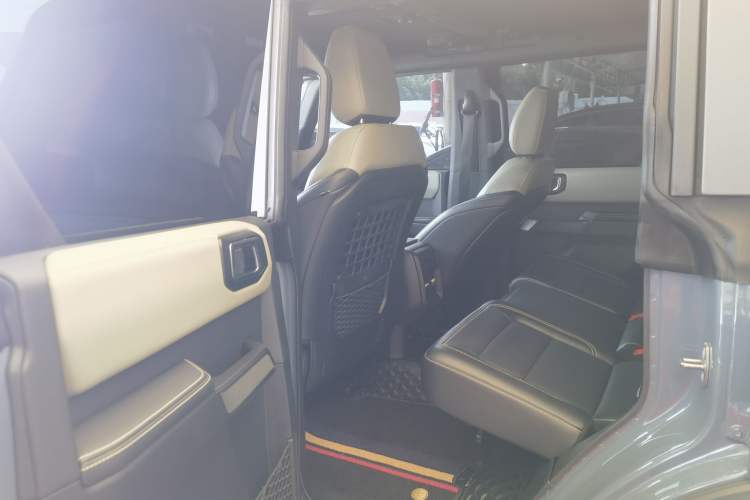 Used Ford Bronco 2024 2.3T Long Beach Interior 7