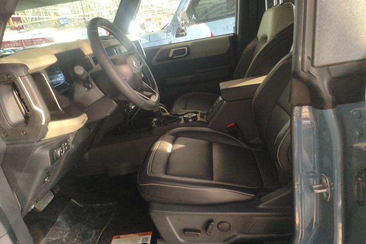 Used Ford Bronco 2024 2.3T Long Beach Left Front Seat