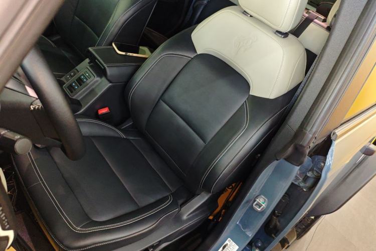 Used Ford Bronco 2024 2.3T Long Beach Left Front Seat