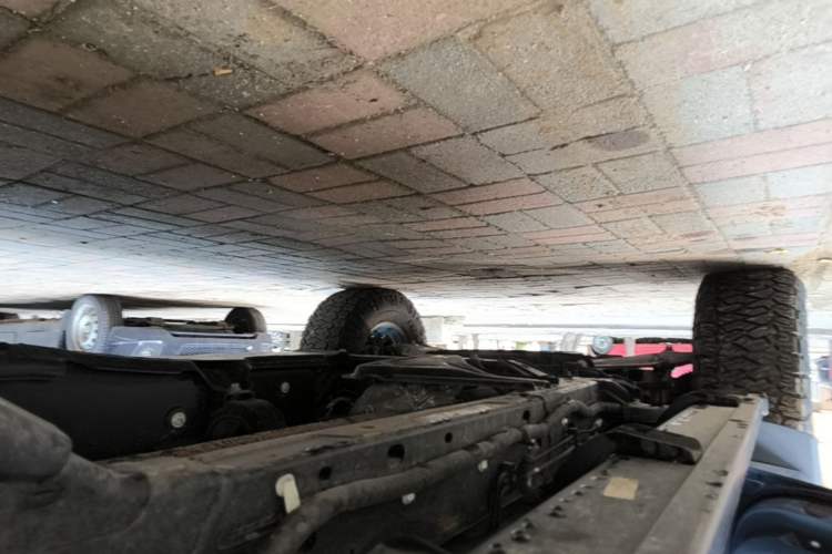 Used Ford Bronco 2024 2.3T Ink Diamond Big-Tire Off-Road Version Left Side Sill