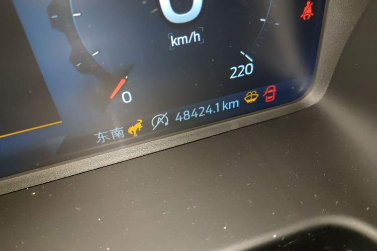 Used Ford Bronco 2024 2.3T Wilderness Odometer Close Up