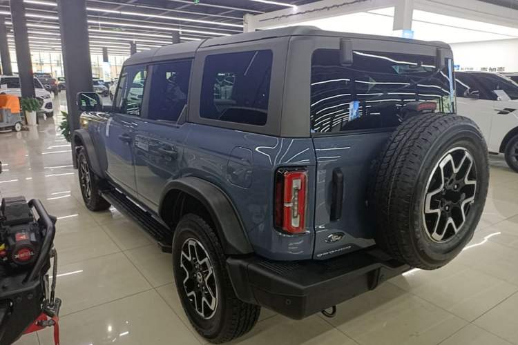 Used Ford Bronco 2024 2.3T Long Beach Rear Left 45 Deg
