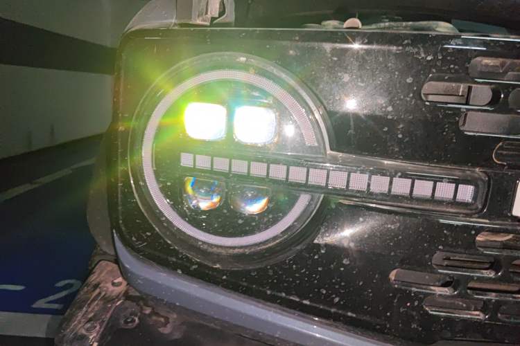 Used Ford Bronco 2024 2.3T Wilderness Right Front Headlight