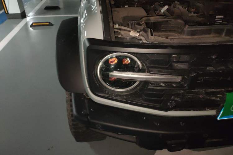 Used Ford Bronco 2024 2.3T Wilderness Right Front Headlight