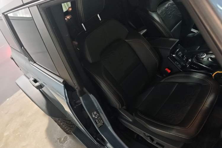 Used Ford Bronco 2024 2.3T Wilderness Right Front Seat