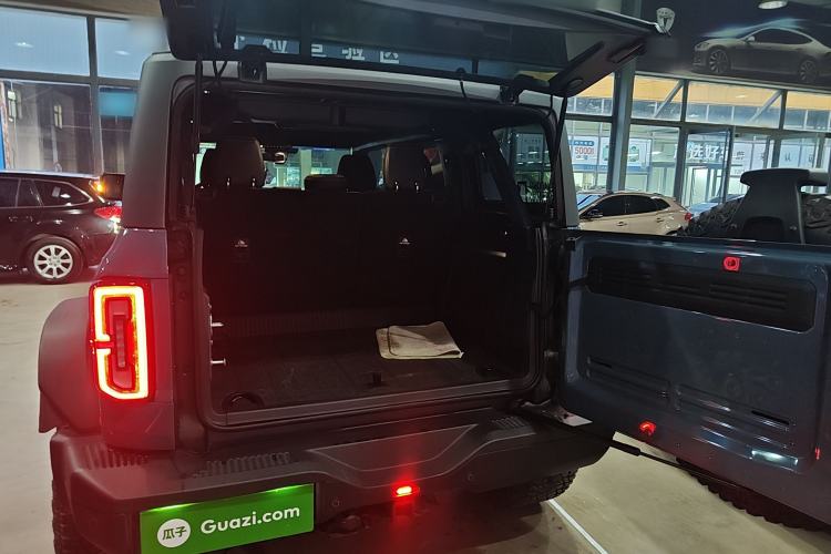 Used Ford Bronco 2024 2.3T Wilderness Trunk