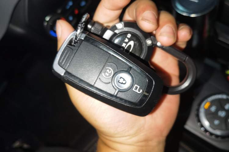 Used Ford Bronco 2024 2.3T Wilderness Vehicle Key
