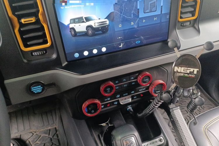 Used Ford Bronco 2024 2.3T Wilderness Audio And AC Panel
