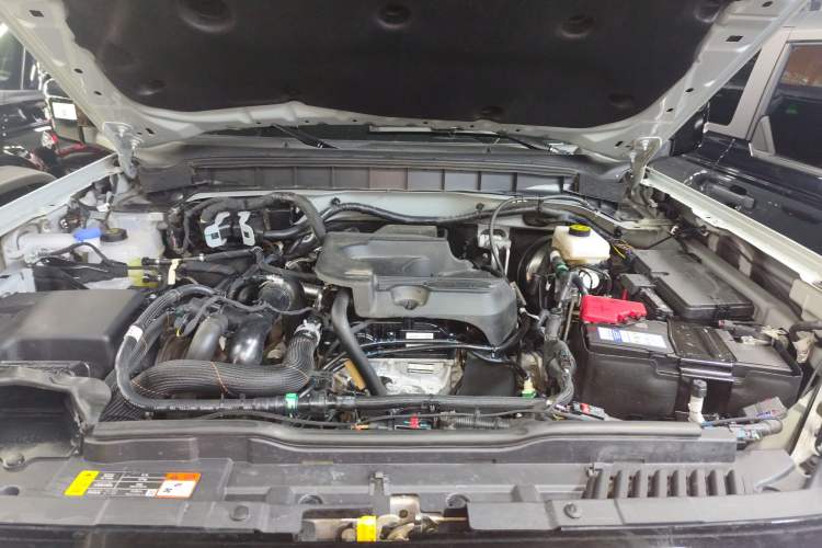 Used Ford Bronco 2024 2.3T Wilderness Engine Bay