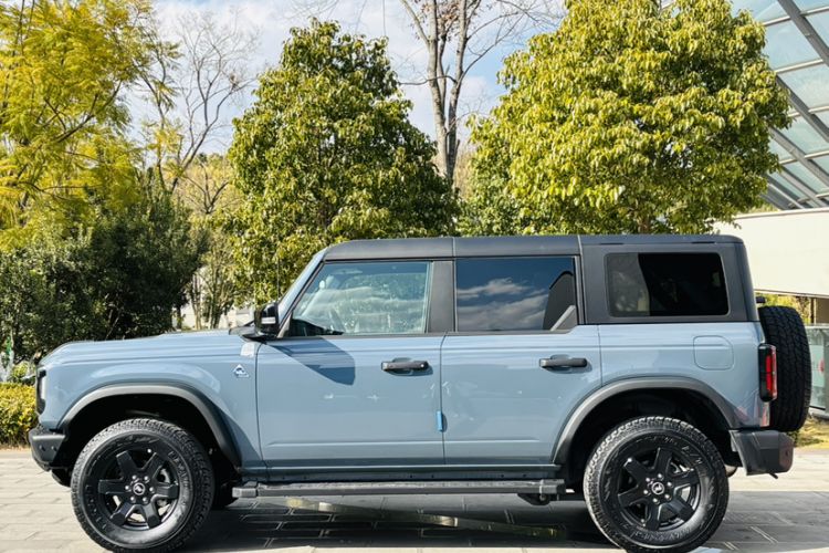 Used Ford Bronco 2024 2.3T Diamond Edition Exterior 8