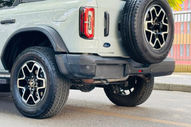 Used Ford Bronco 2024 2.3T Long Beach Exterior 9