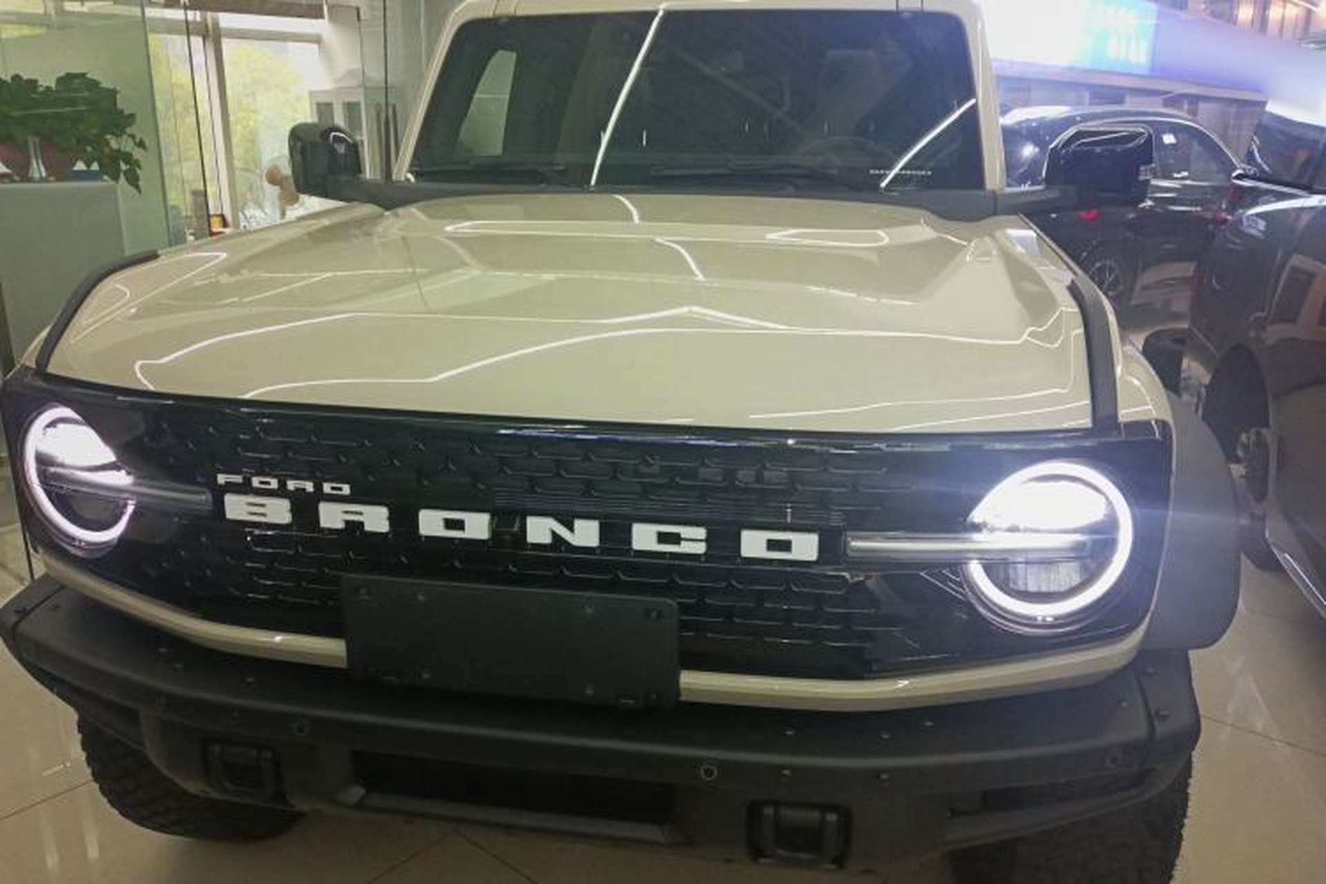 Used Ford Bronco 2024 2.3T Wilderness Front