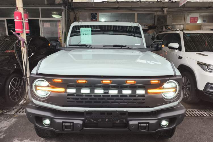 Used Ford Bronco 2024 2.3T Long Beach Front