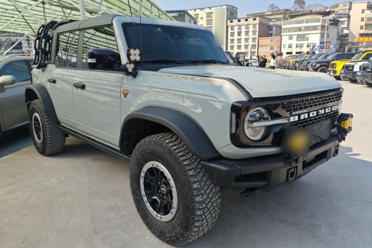 Used Ford Bronco 2024 2.3T Wilderness Front Right 45 Deg