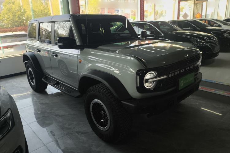 Used Ford Bronco 2024 2.3T Wilderness Front Right 45 Deg