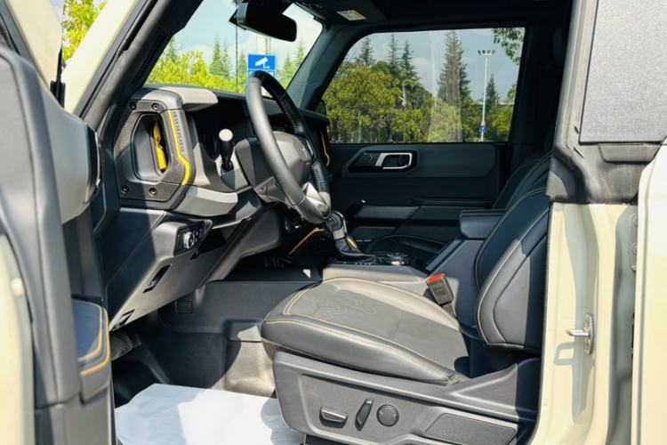 Used Ford Bronco 2024 2.3T Wilderness Interior 1