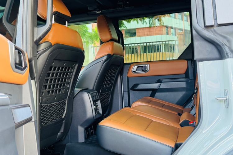 Used Ford Bronco 2024 2.3T Long Beach Interior 14