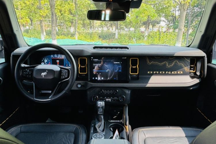 Used Ford Bronco 2024 2.3T Wilderness Interior 3