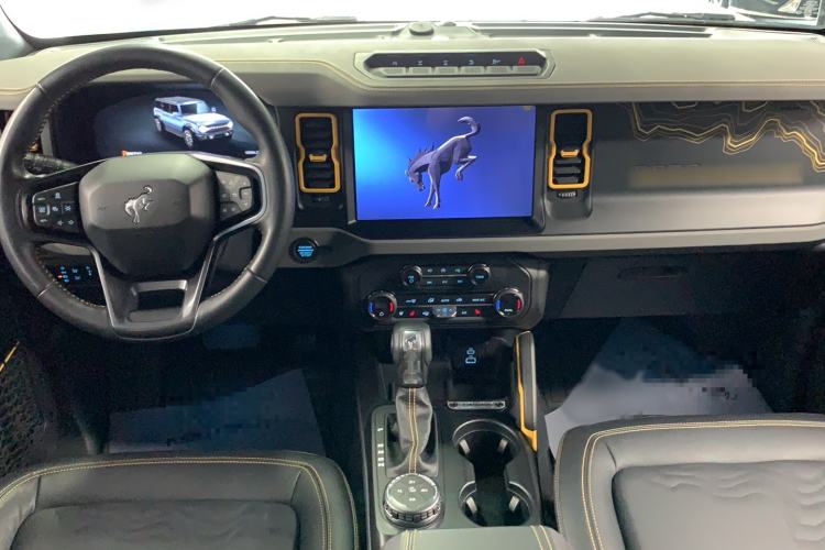 Used Ford Bronco 2024 2.3T Wilderness Interior 3