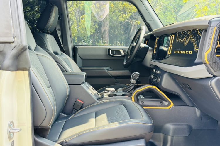 Used Ford Bronco 2024 2.3T Wilderness Interior 6