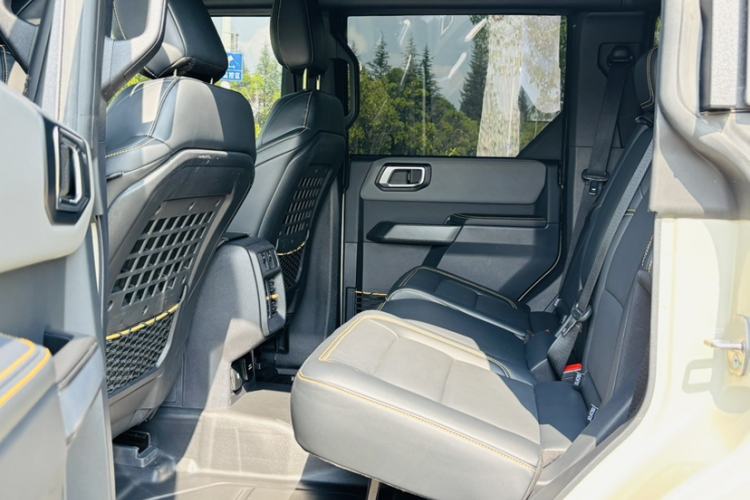 Used Ford Bronco 2024 2.3T Wilderness Interior 7
