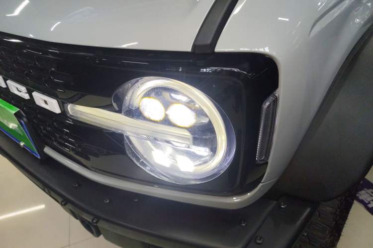 Used Ford Bronco 2024 2.3T Wilderness Left Front Headlight