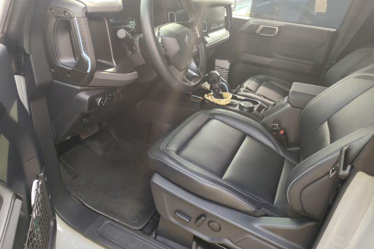 Used Ford Bronco 2024 2.3T Ink Diamond Big-Tire Off-Road Version Left Front Seat