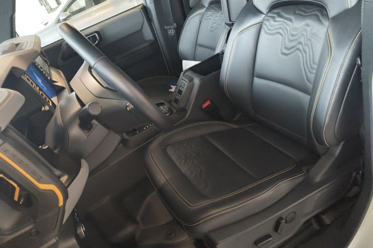 Used Ford Bronco 2024 2.3T Wilderness Left Front Seat