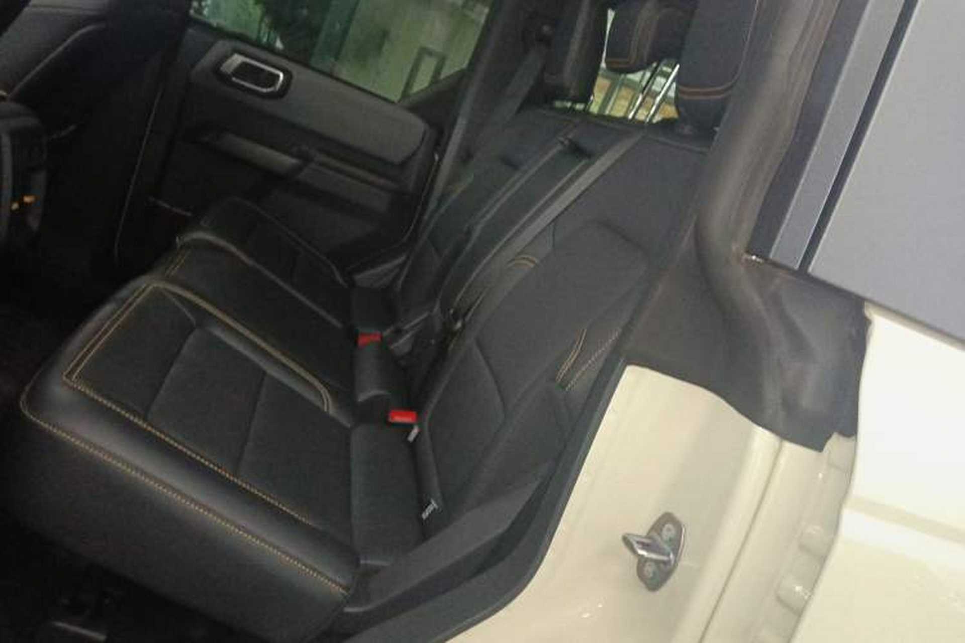 Used Ford Bronco 2024 2.3T Wilderness Left Rear Seat