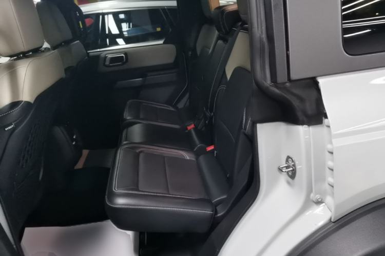 Used Ford Bronco 2024 2.3T Long Beach Left Rear Seat