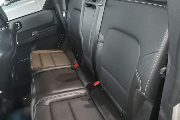 Used Ford Bronco 2024 2.3T Wilderness Left Rear Seat