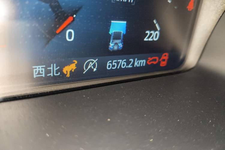 Used Ford Bronco 2024 2.3T Wilderness Odometer Close Up