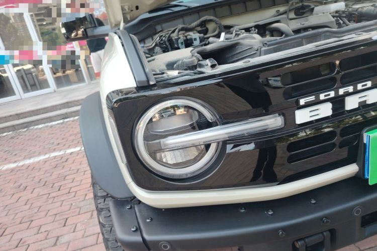 Used Ford Bronco 2024 2.3T Long Beach Right Front Headlight