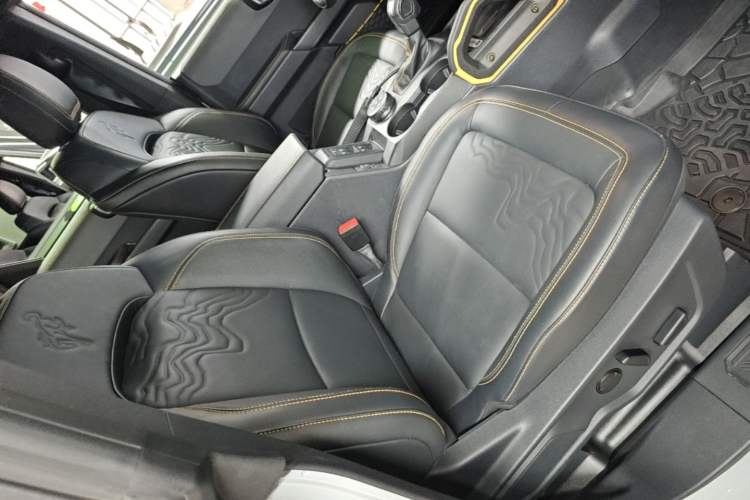 Used Ford Bronco 2024 2.3T Wilderness Right Front Seat