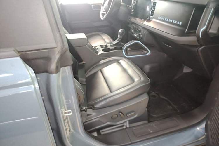 Used Ford Bronco 2024 2.3T Diamond Edition Right Front Seat
