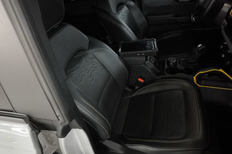 Used Ford Bronco 2024 2.3T Wilderness Right Front Seat