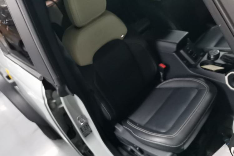 Used Ford Bronco 2024 2.3T Long Beach Right Front Seat